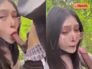 đi dã ngoại tiện xxx tình nhân ở trong rừng