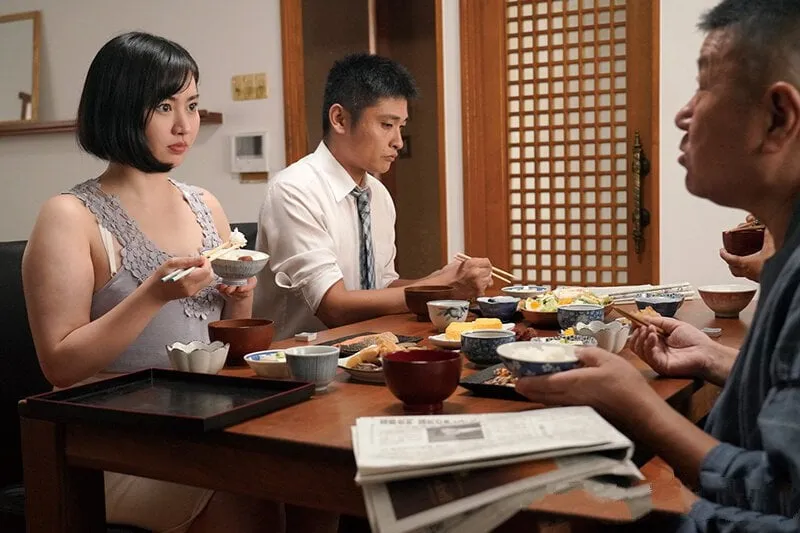 ông chồng lạnh nhạt, người vợ ngoan lên cơn dam dang dâm loạn cùng bố chồng