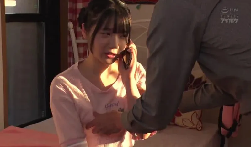 Bố dượng phát hiện bé yêu riêng của vợ yêu là diễn viên jav